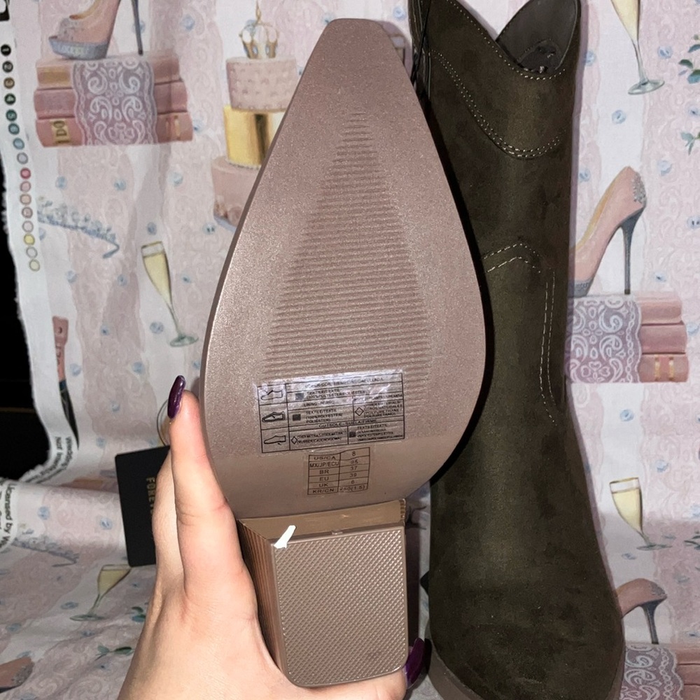 Forever 21 Heeled Boots with Modern Western Style - Picture 9 of 9